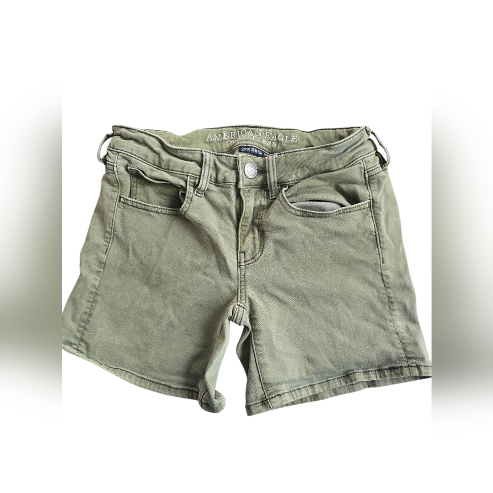 American Eagle Olive Green Shorts